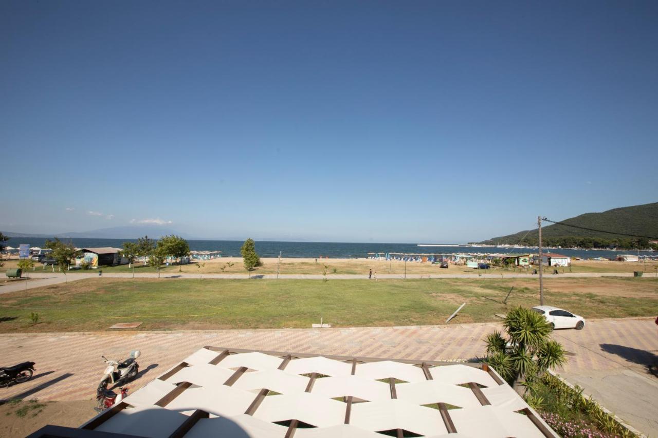 Allonda Seafront Experience Stavros  Extérieur photo