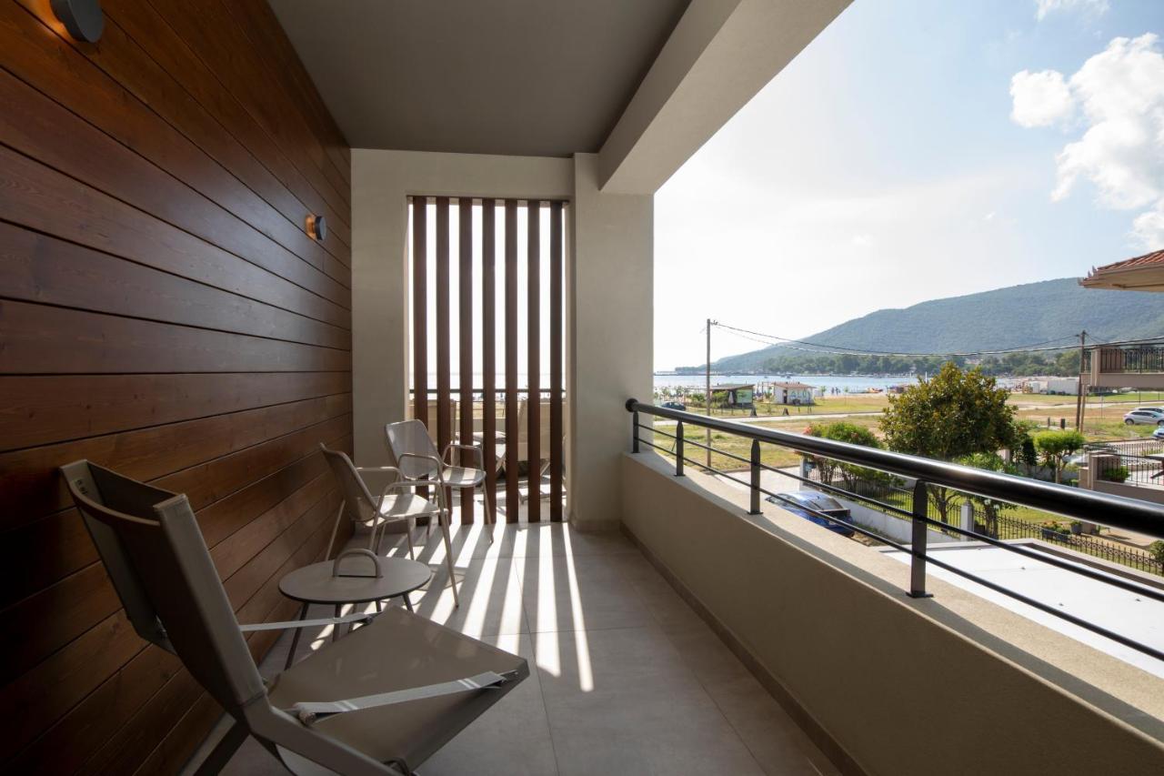 Allonda Seafront Experience Stavros  Extérieur photo